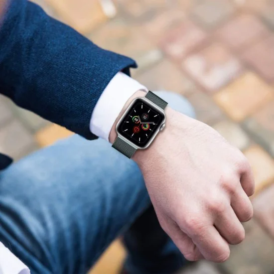 Tech-Protect Magnetic Milanese Metal Watch Band priekš Apple Watch 42 / 44 / 45 mm / Ultra 49 mm - Melns - siksniņa viedpulksteņiem no nerūsējoša tērauda ar magnētu Tech-Protect Magnetic Milanese Metal Watch Band priekš Apple Watch 42 / 44 / 45 mm / Ultra 49 mm - Melns - siksniņa viedpulksteņiem no nerūsējoša tērauda ar magnētu