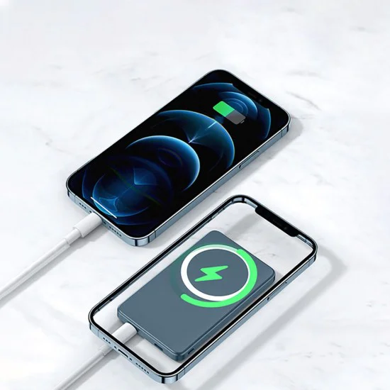 Tech-Protect 5000mAh Lifemag Power Bank priekš Apple iPhone ar MagSafe USB Type-C / Lightning 5V/2A - Melns - Universāla ārējas uzlādes batereja lādētājs-akumulators Tech-Protect 5000mAh Lifemag Power Bank priekš Apple iPhone ar MagSafe USB Type-C / Lightning 5V/2A - Melns - Universāla ārējas uzlādes batereja lādētājs-akumulators