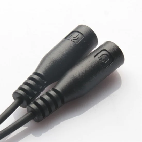 3.5mm Stereo Audio Male to 2 Female Headphone / Mic Splitter - 3.5mm audio sadalītājs pret 3.5mm mikrofona ieeju / 3.5mm austiņu izeju 3.5mm Stereo Audio Male to 2 Female Headphone / Mic Splitter - 3.5mm audio sadalītājs pret 3.5mm mikrofona ieeju / 3.5mm austiņu izeju
