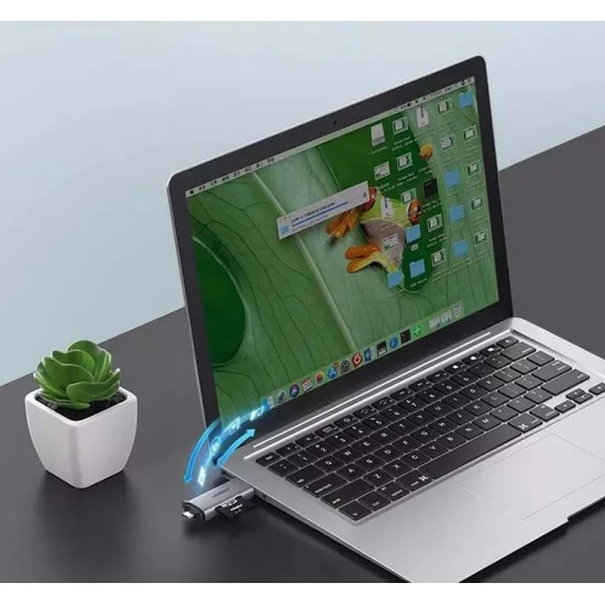Ugreen CM304 Micro SD / Micro SD Card Reader with USB and Type-C Connectors - Чёрный - устройство для считывания карт пямяти с USB и Type-C выходом Ugreen CM304 Micro SD / Micro SD Card Reader with USB and Type-C Connectors - Чёрный - устройство для считывания карт пямяти с USB и Type-C выходом