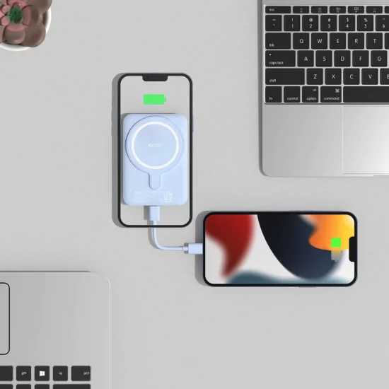 Tech-Protect PB10 5000mAh Lifemag Power Bank priekš Apple iPhone ar MagSafe USB Type-C / Lightning 5V/3A - Gaiši Zils - Universāla ārējas uzlādes batereja lādētājs-akumulators Tech-Protect PB10 5000mAh Lifemag Power Bank priekš Apple iPhone ar MagSafe USB Type-C / Lightning 5V/3A - Gaiši Zils - Universāla ārējas uzlādes batereja lādētājs-akumulators