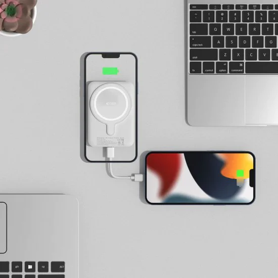 Tech-Protect PB10 5000mAh Lifemag Power Bank для Apple iPhone с MagSafe USB Type-C / Lightning 5V/3A - Белый - Универсальный внешний аккумулятор / батарея Tech-Protect PB10 5000mAh Lifemag Power Bank для Apple iPhone с MagSafe USB Type-C / Lightning 5V/3A - Белый - Универсальный внешний аккумулятор / батарея